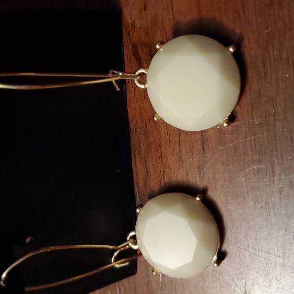 Nwt drop earrings - Picture 2 of 5